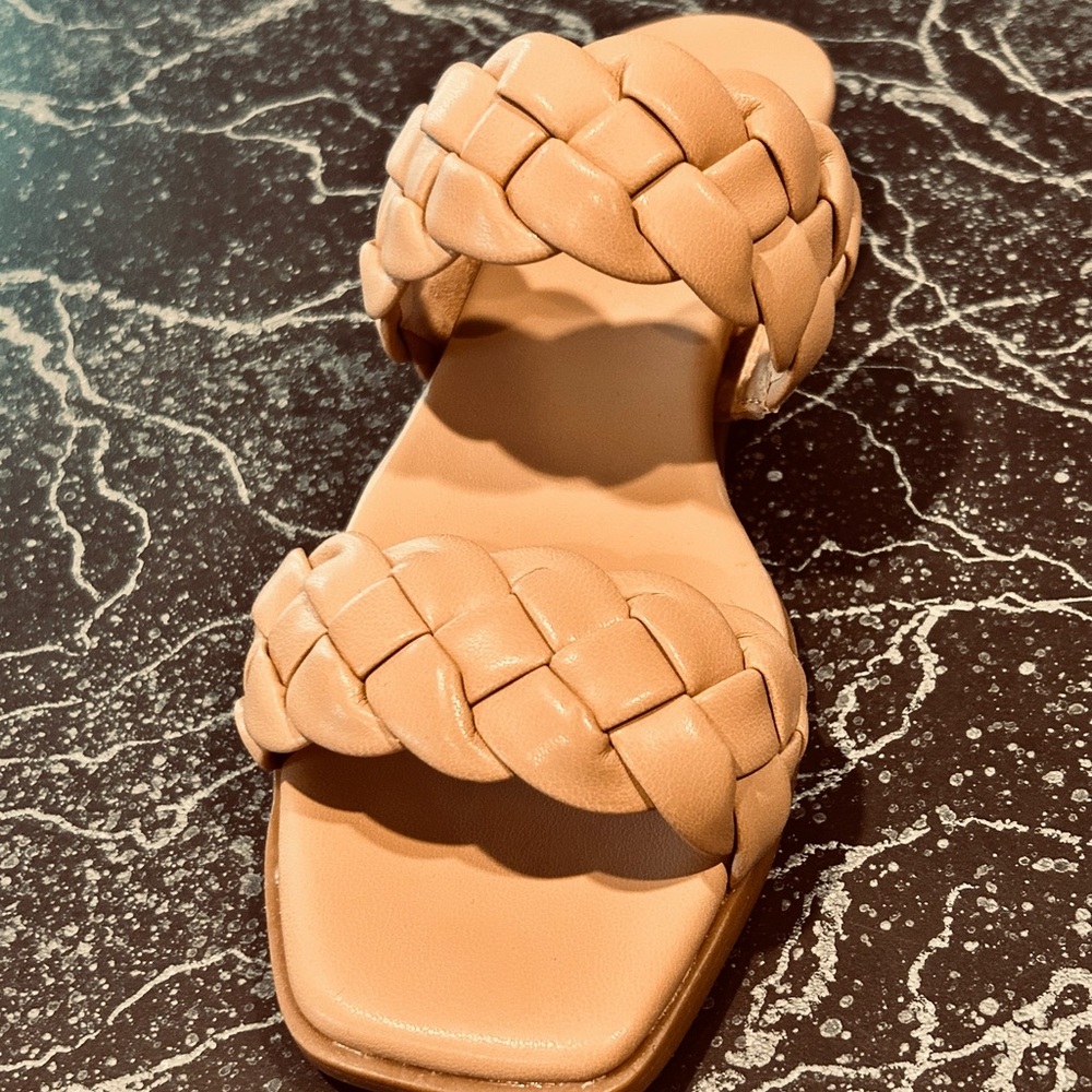 Michael Shannon slip on sandals